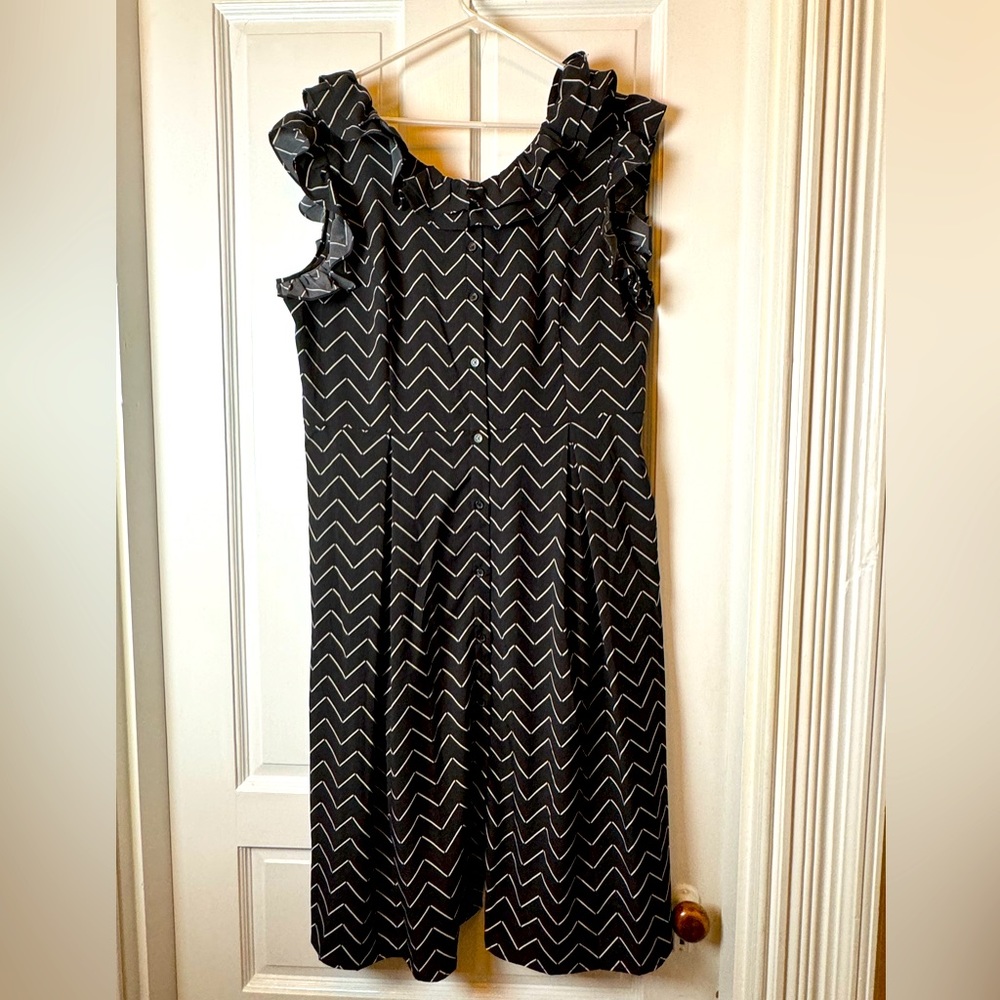 Black and white dress, size XXL